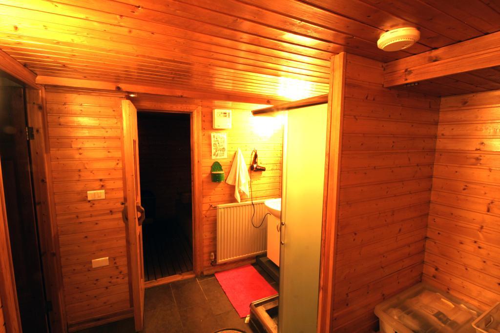 Our House Guesthouse Reykjavik Bagian luar foto