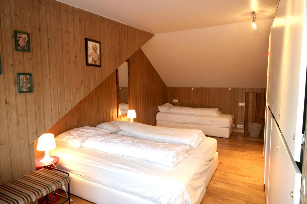 Our House Guesthouse Reykjavik Bagian luar foto