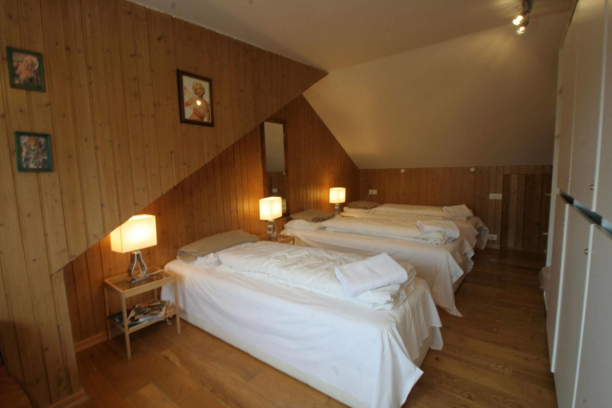 Our House Guesthouse Reykjavik Bagian luar foto